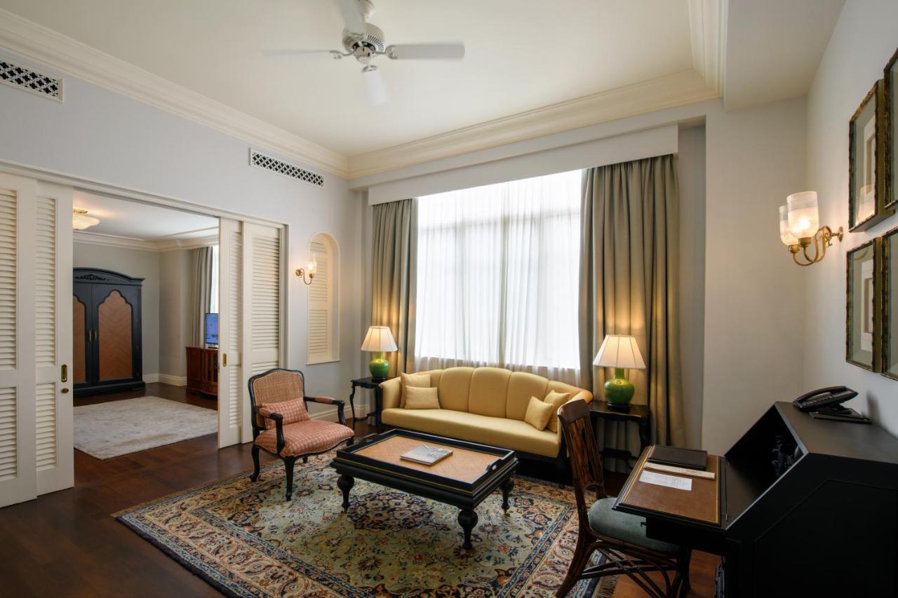 Eastern & Oriental Hotel George Town Exterior foto A suite at the hotel